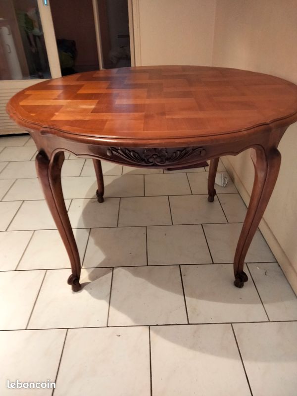 Table ronde en bois avec rallonge (image 2)
