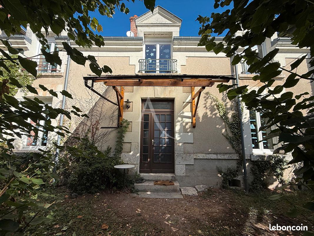 Maison 5 pièces 162 m² · à Chissay-en-Touraine · 162 m² · 234 000 €