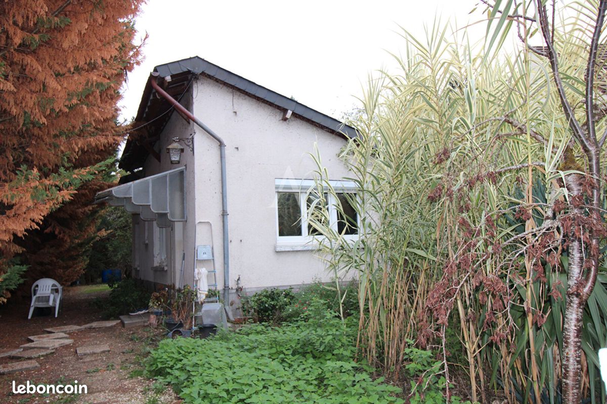 Maison 2 pièces 45 m² · à La Ferté-Saint-Cyr · 45 m² · 79 200 €