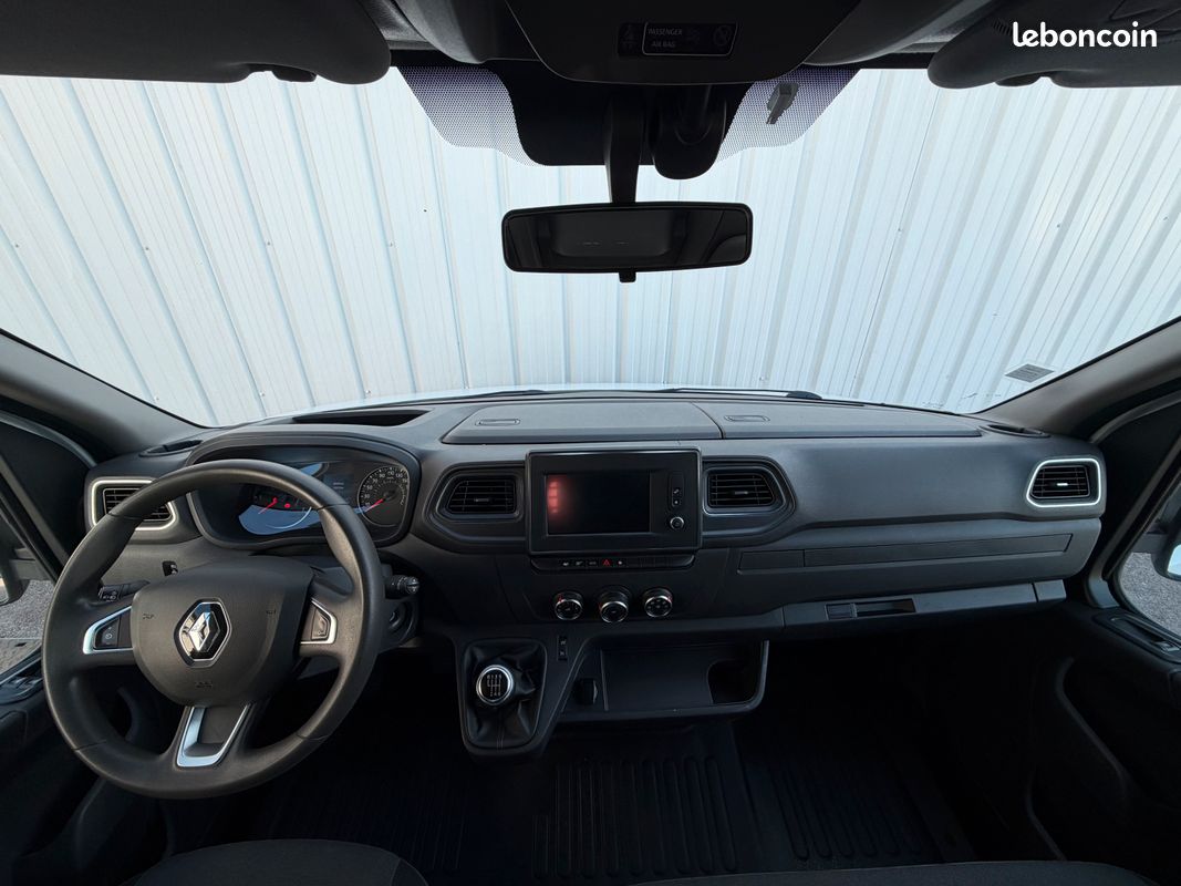 Renault Master châssis cabine plateau 3T5 L3 Energy DCI 150ch Grand Confort (image 10)