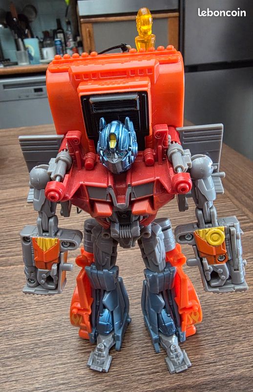 Lot 2 grands Transformers (image 1)