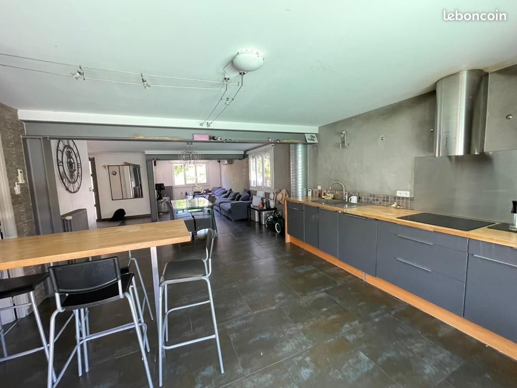Villa 6 pièces 165 m² (image 3)