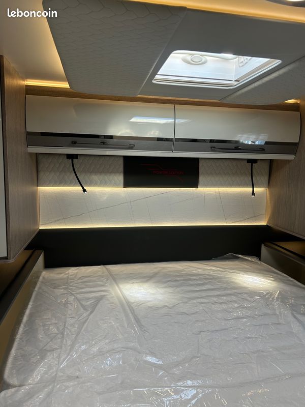 Camping car profile zefiro power edition salle d eau centrale bva (image 7)