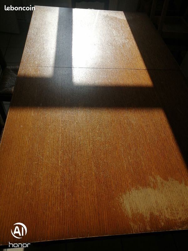 Table (image 1)
