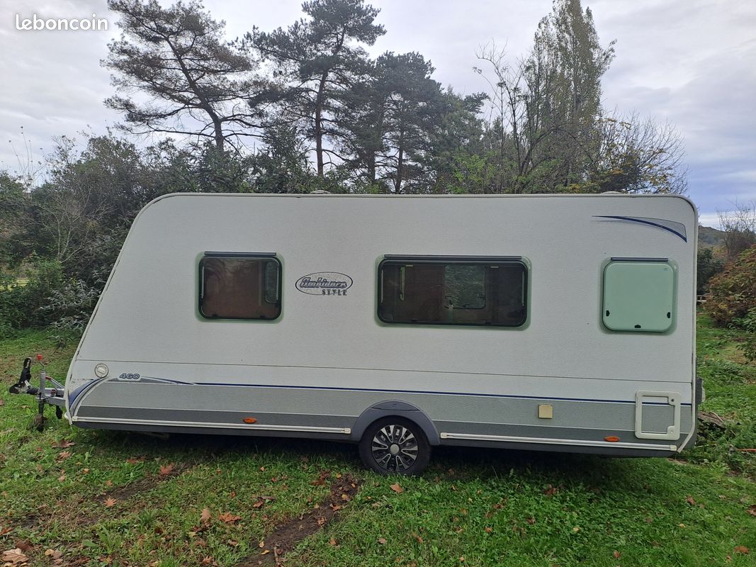Fiche Technique Caravane Caravelair Ambiance 460