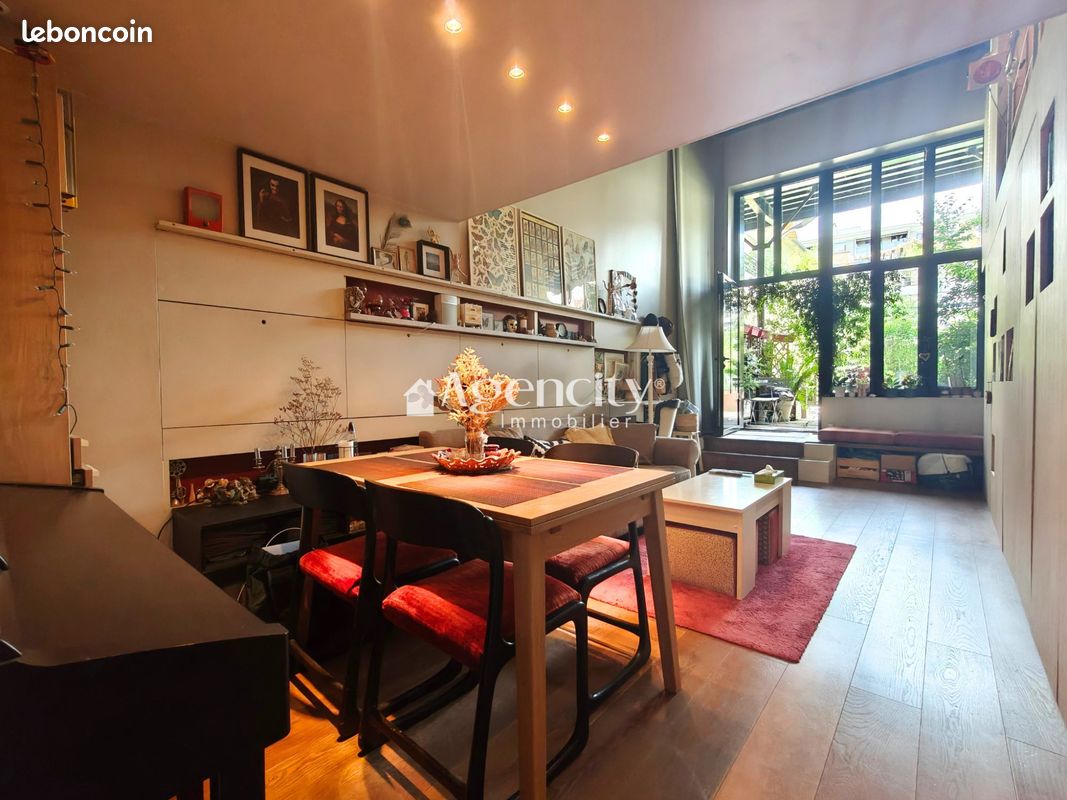 Appartement 2 pièces 51 m² · à Pantin · 51 m² · 469 000 €