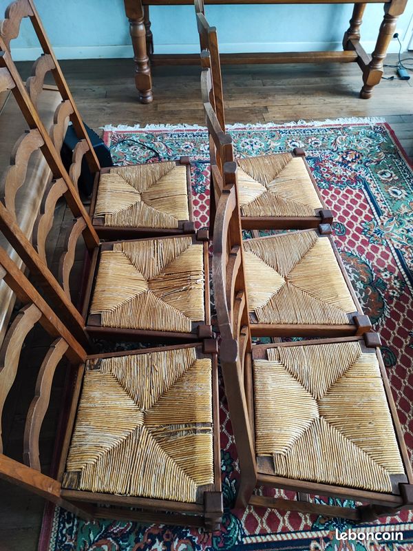 Lot de 6 chaises en bois massif – assise paillée – dossier haut (image 1)