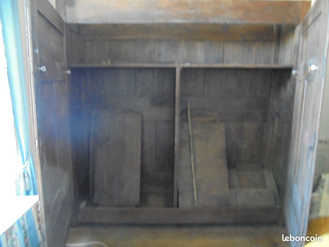 GRANDE ARMOIRE ANCIENNE 18 ème (image 2)