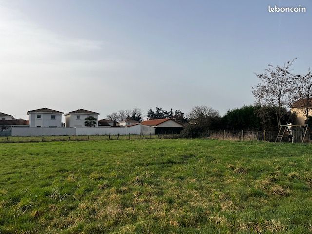 Terrain 480 m² Andrezieux Boutheon · à Andrézieux-Bouthéon · 95 000 €