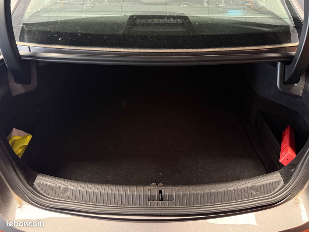 RENAULT Talisman 1.6 DCI 130 ENERGY LIMITED - CAMERA DE RECUL - SIEGE MASSANT - AFFICHAGE TETE HAUTE (image 30)