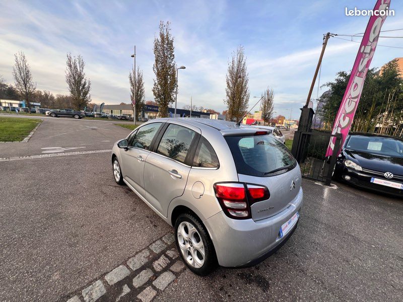 Citroen C3 II 1.2i essence 80 cv 90000 km. Garantie 12 mois (image 3)