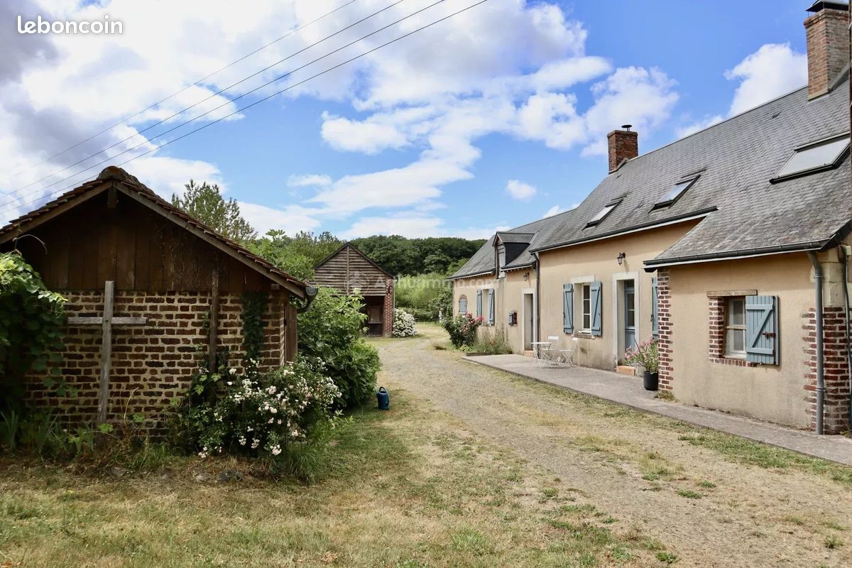 Maison 5 pièces 140 m² · à Pruillé-l'Éguillé · 140 m² · 265 000 €