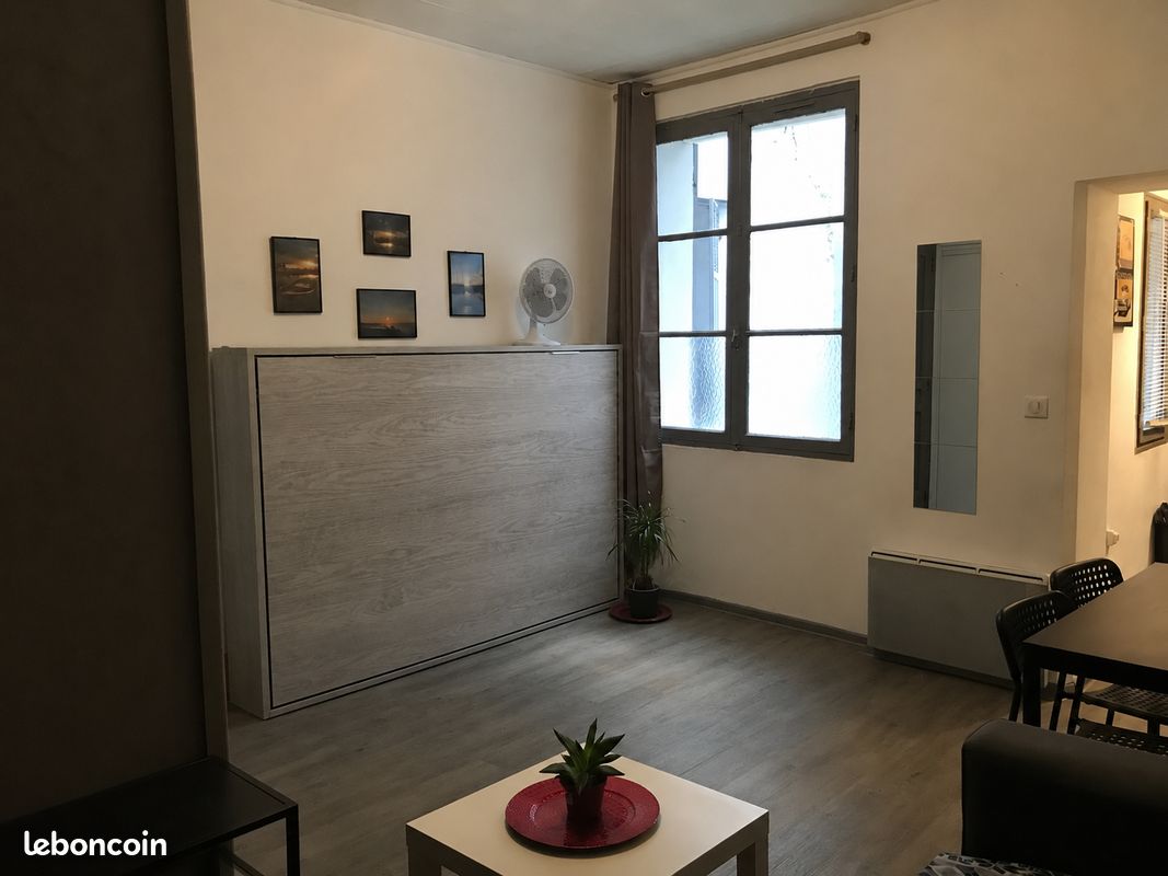 Appartement 1 pièce 24 m² · à La Ciotat · 24 m² · 570 €