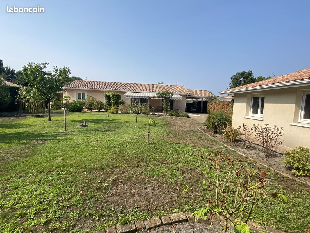 Maison 6 pièces 107 m² · à Arès · 107 m² · 490 000 €