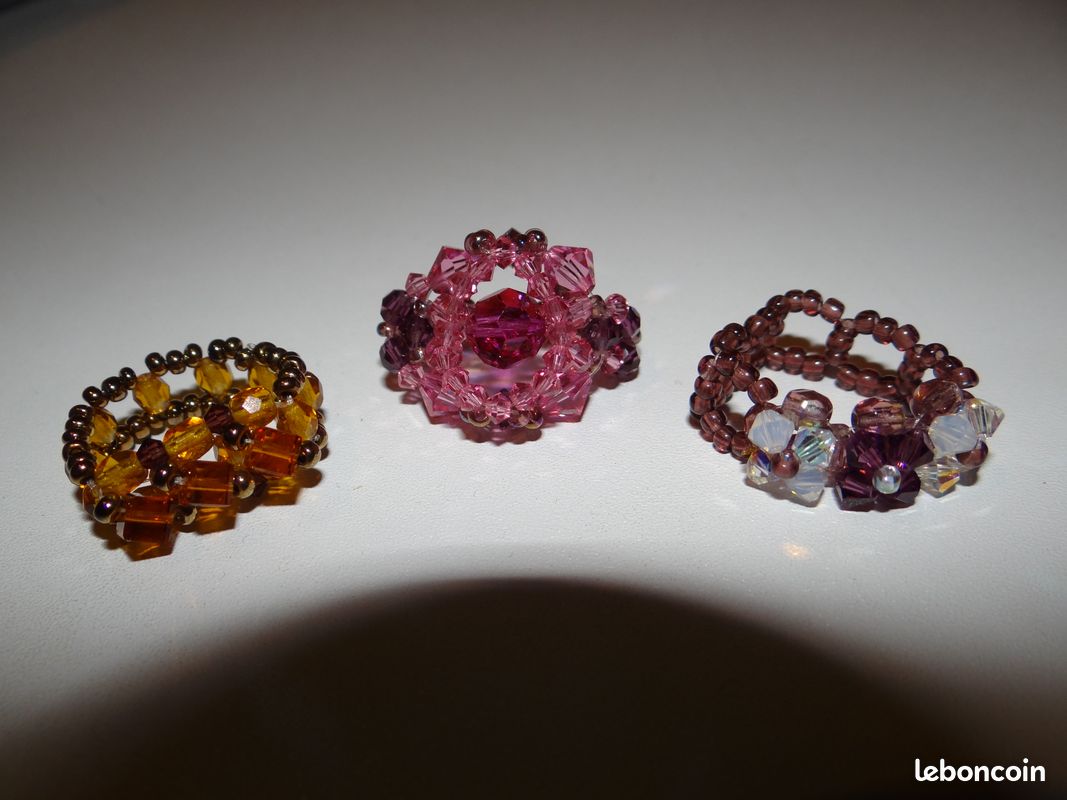 BAGUES perles de rocaille (image 1)