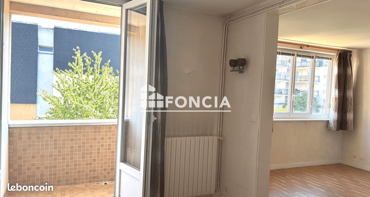 Appartement familial avec balcons (image 3)