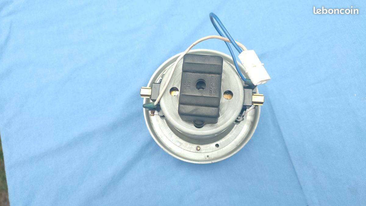 Moteur pour aspirateur DAEWOO VH111CA022 (image 5)