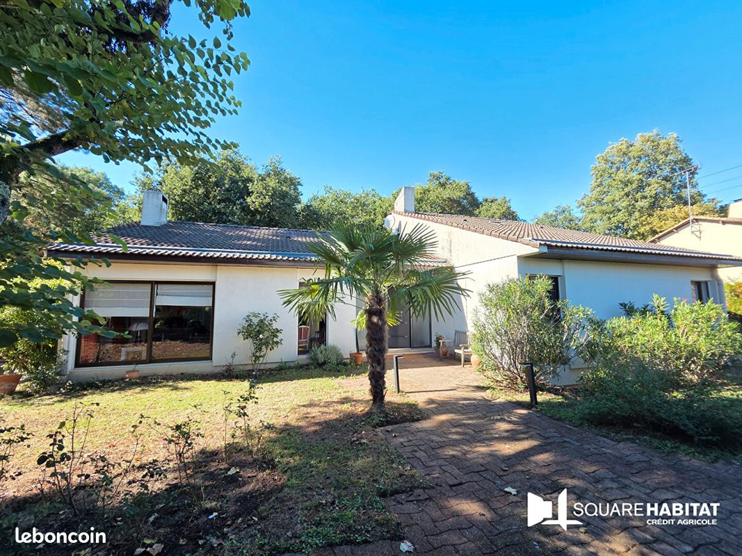 Maison 8 pièces 175 m² · à Cholet · 175 m² · 347 250 €