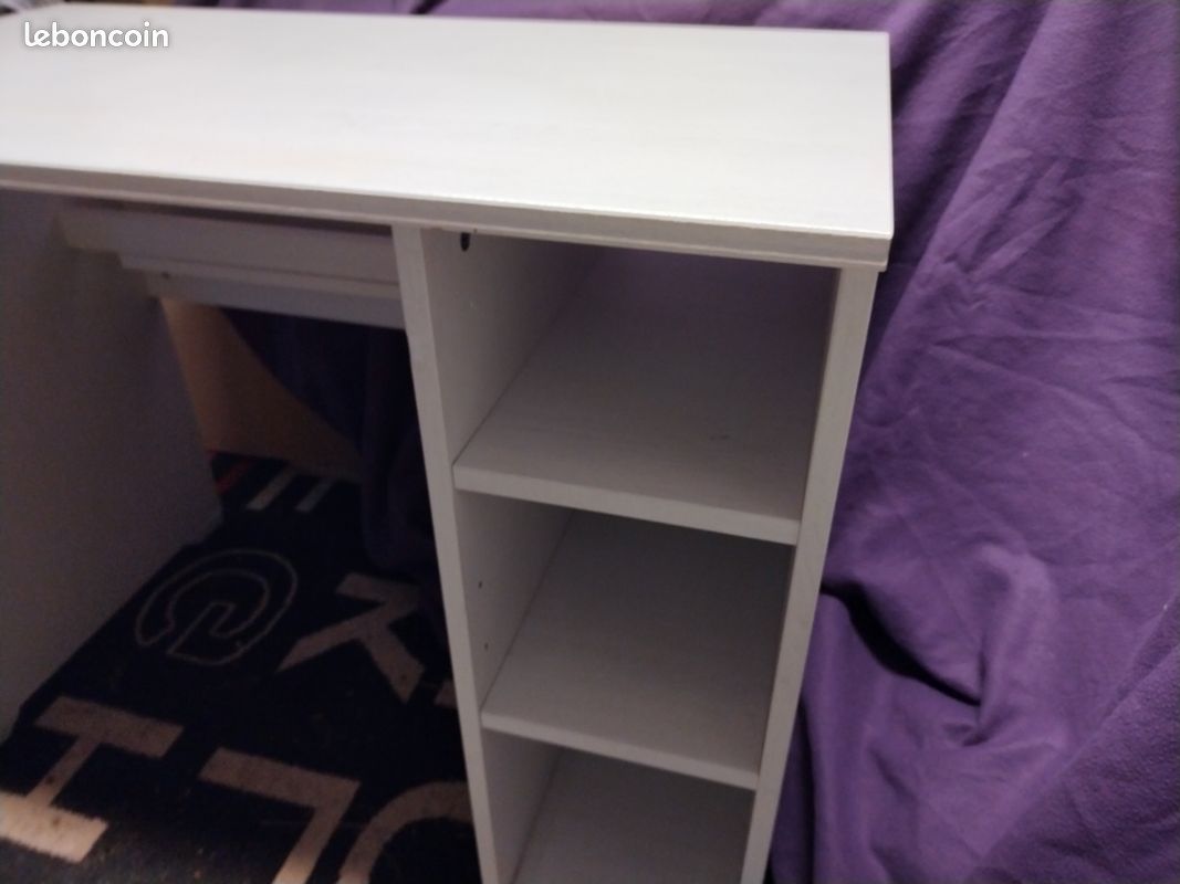 Bureau (image 4)