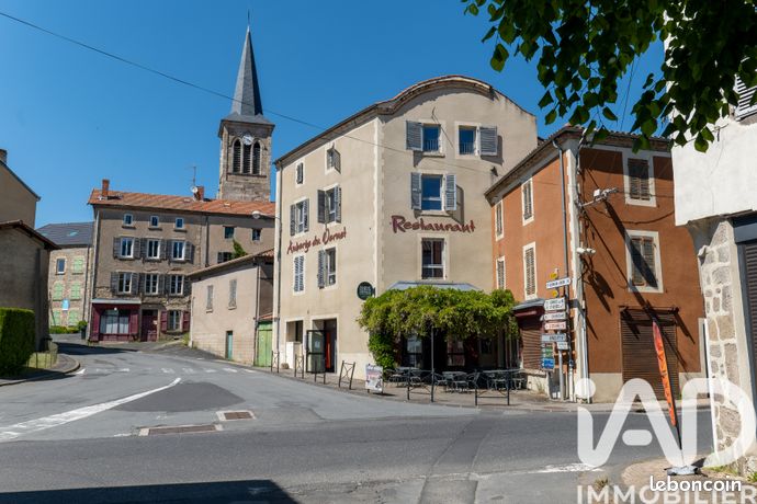Immeuble 155 m² Le Vernet-Chaméane