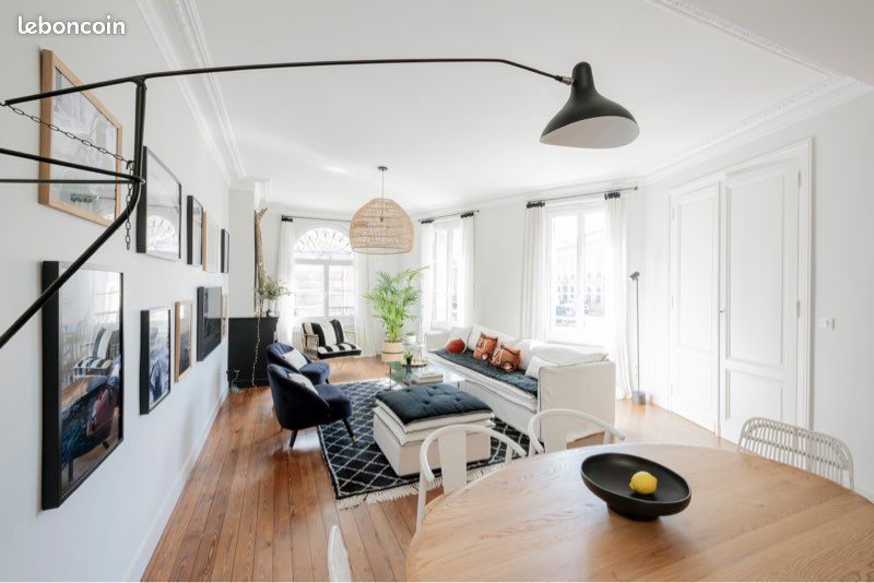 Maison 7 pièces 230 m² · à Bordeaux · 230 m² · 915 000 €