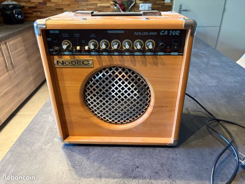 Ampli guitare Nodec (image 1)