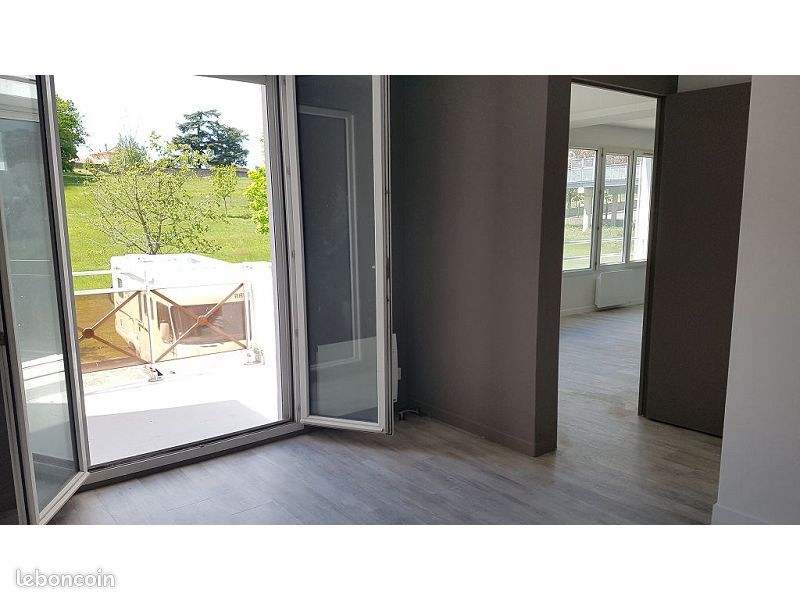 Appartement 2 pièces 76 m² · à Saint-Just-Saint-Rambert · 76 m² · 750 €/mois