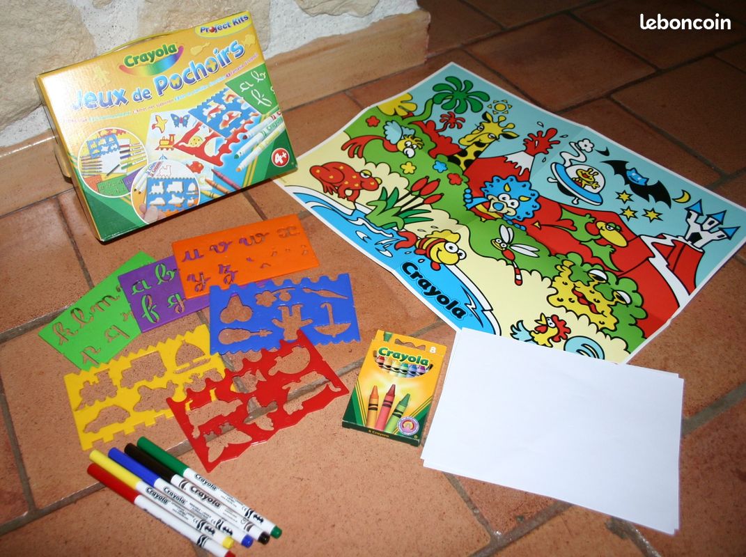 Jeu de pochoirs CRAYOLA (image 1)