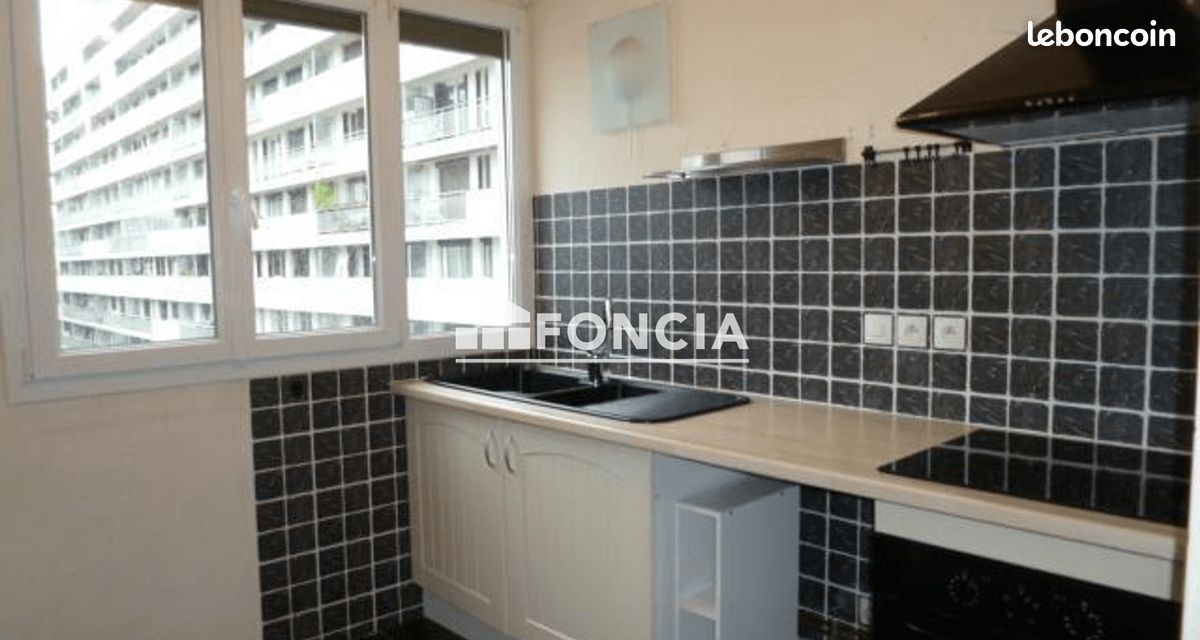 Appartement 4 pièces 72 m² · à Eybens · 72 m² · 866 €/mois