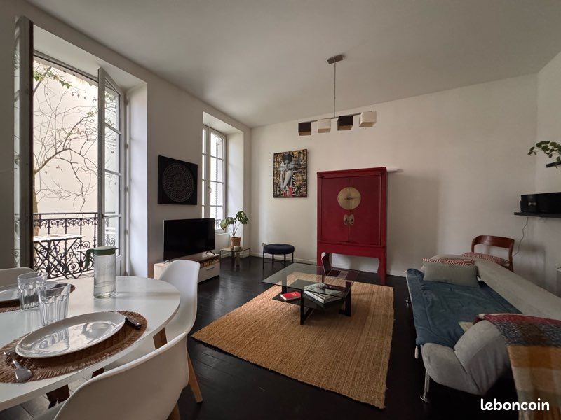 Appartement 3 pièces 65 m² · à Pau · 65 m² · 930 €