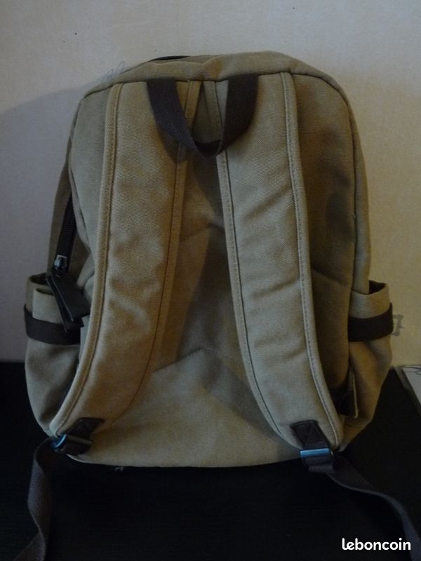 Sac à dos "Attaque des Titans" (image 2)