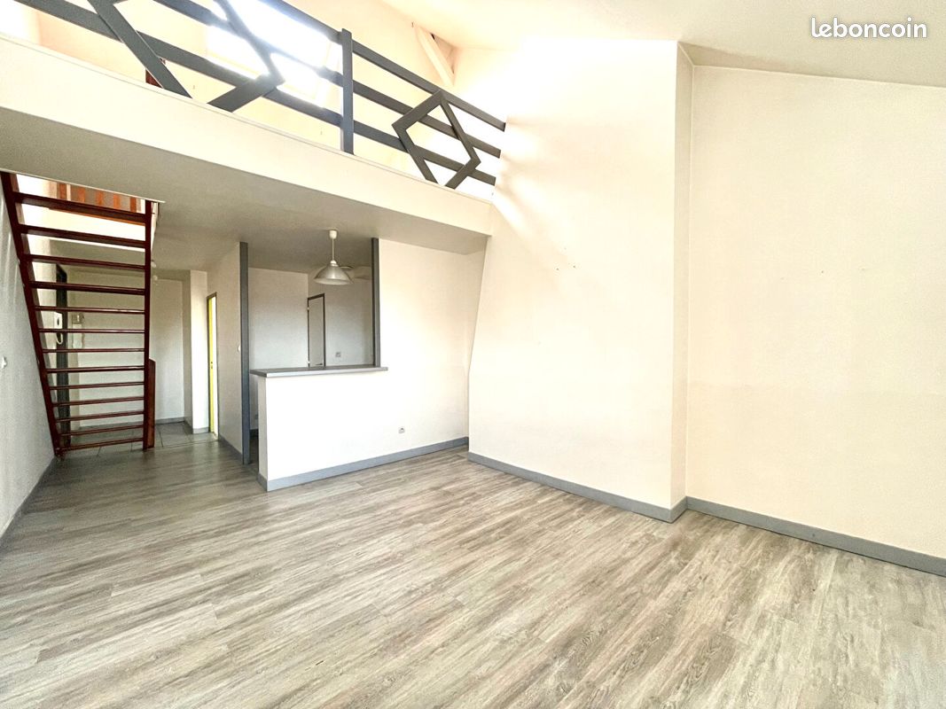Appartement 2 pièces 50 m² · à Caudebec-lès-Elbeuf · 50 m² · 415 €/mois
