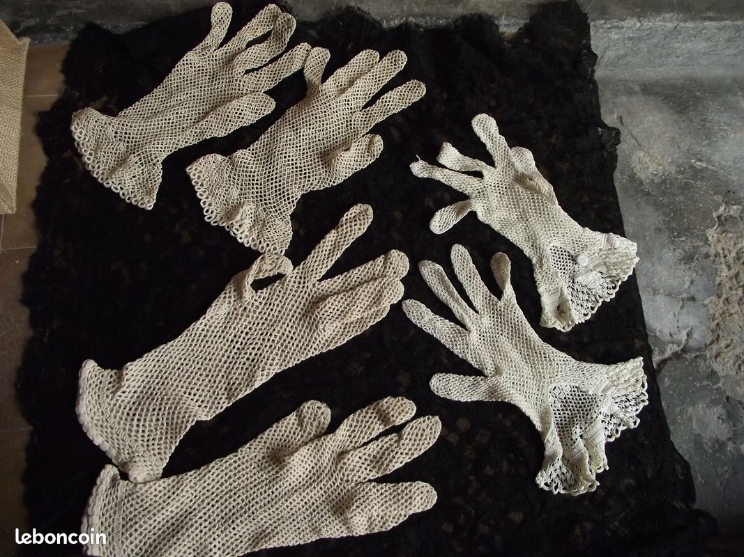 / LINGE ANCIEN ( gants résille au choix ) / (image 1)