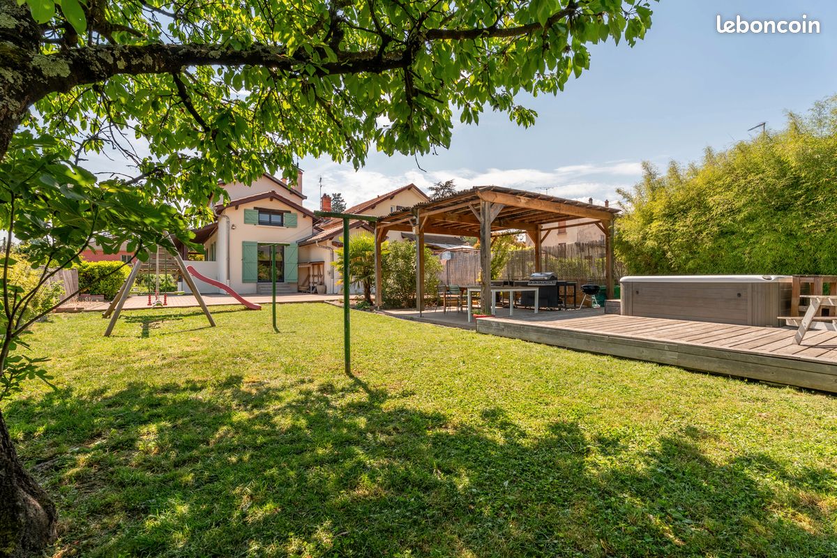 Maison 5 pièces 127 m² · à Limas · 127 m² · 395 000 €