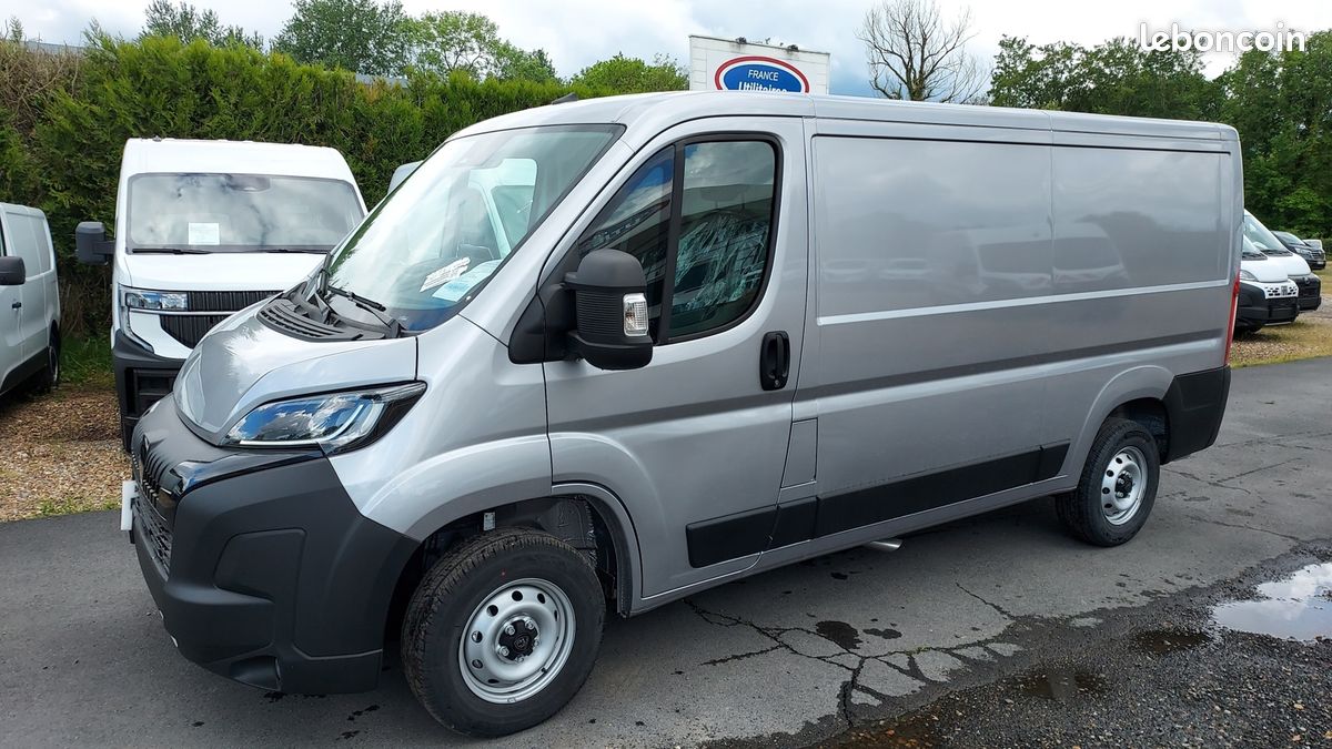 Peugeot BOXER FG GRIS CLAIR L2H1 3.0 120CH S&S (image 3)