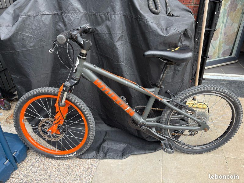 Vtt Enfant Vtt Wyldee 20 Pouces Orange Mountain Bike Velo Wyldee