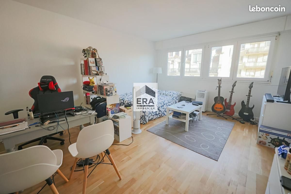 Appartement 1 pièce 30 m² · à Paris · 30 m² · 299 000 €