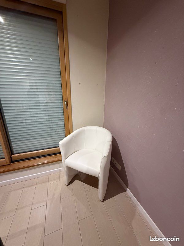 Fauteuil (image 1)