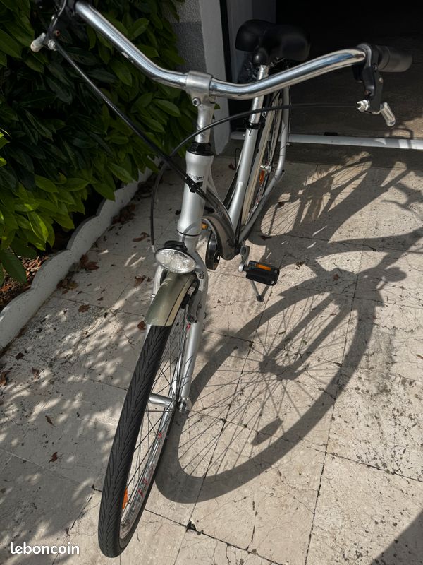 Vélo femme LAPIERRE (image 6)