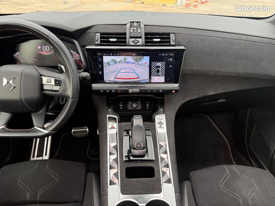 DS DS 7 BlueHDi 130 EAT8 Performance Line + Toit Ouvrant Camera Carplay Garantie 12 Mois (image 13)