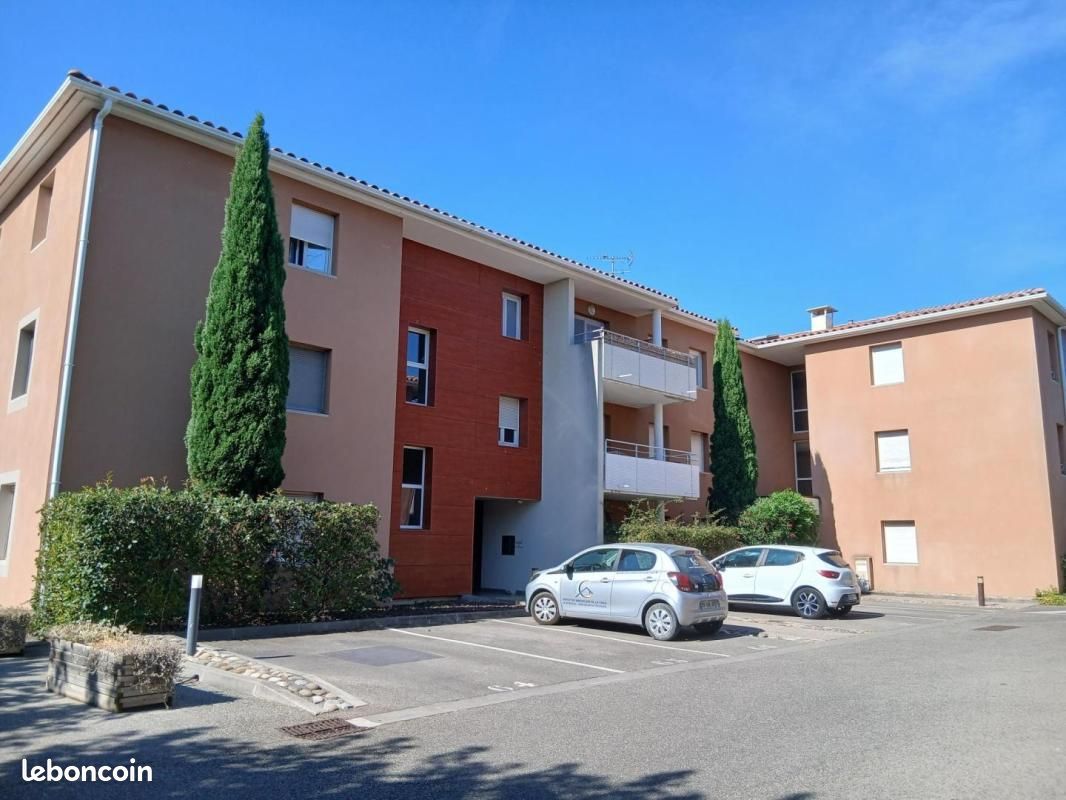 Appartement 2 pièces 36 m² · à Salon-de-Provence · 36 m² · 800 €