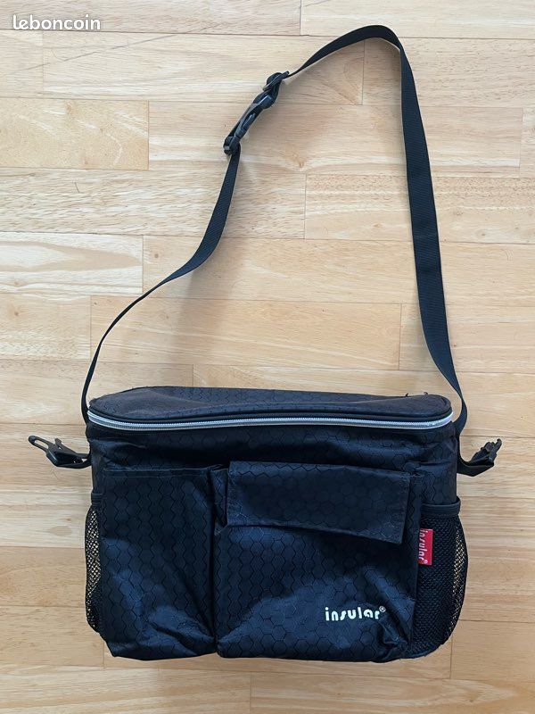 Sac isotherme noir Insular 30x15x20 cm - Bandoulière & Sac à dos - Bon état (image 1)