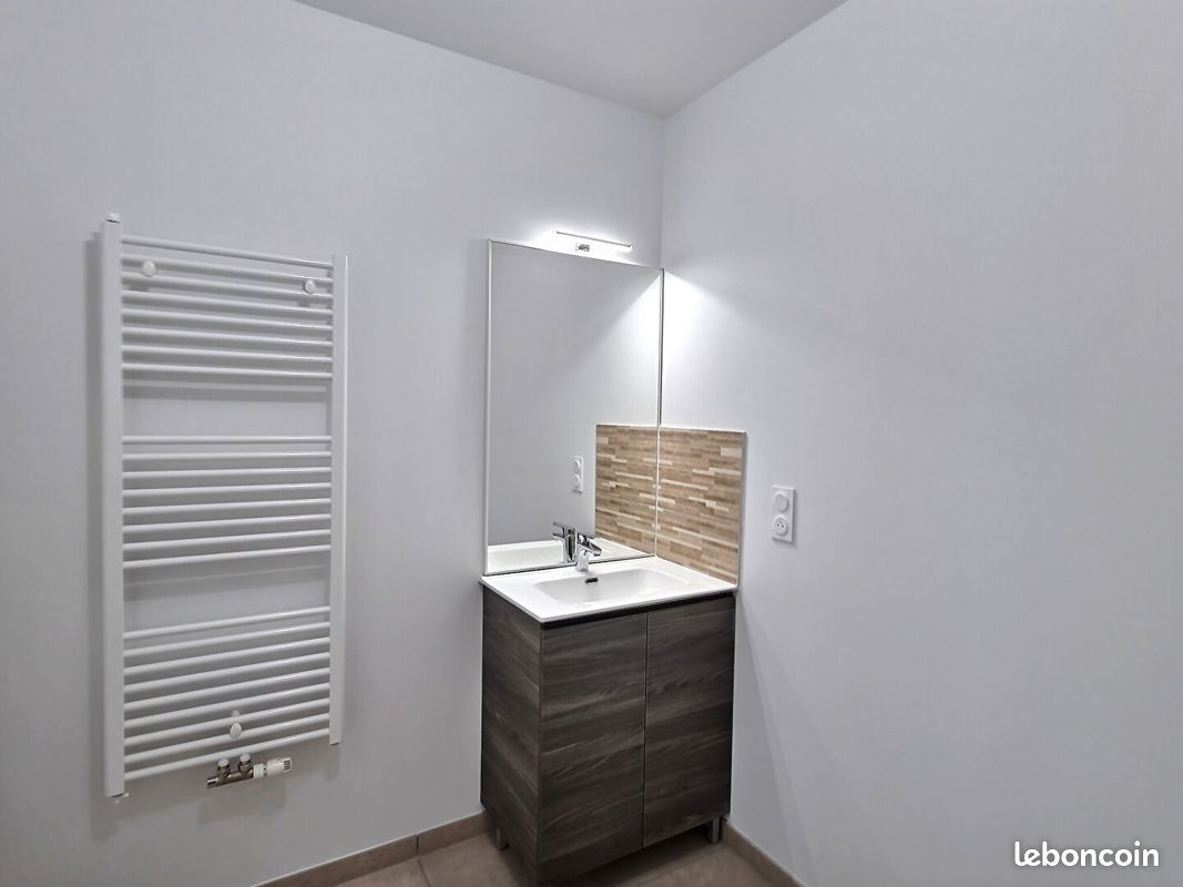 Appartement a louer clermont-ferrand - 2 pièce(s) - 33 m2 - Surfyn