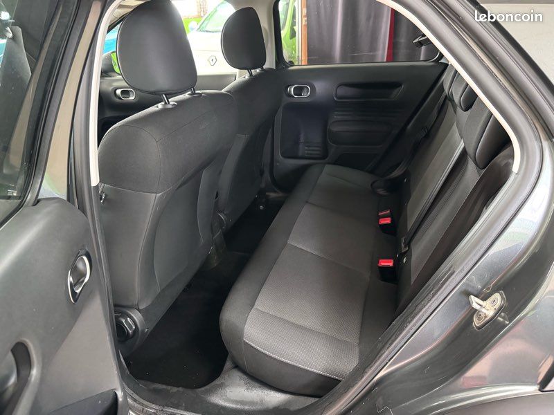 Citroën C4 CACTUS 1.6 BLUEHDI 100 S&S SHINE (image 2)