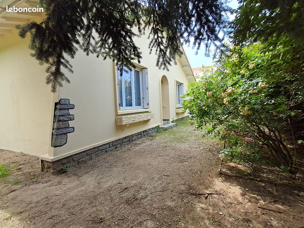 Maison 3 pièces 83 m² · à Saint-Brevin-les-Pins · 83 m² · 1 200 €
