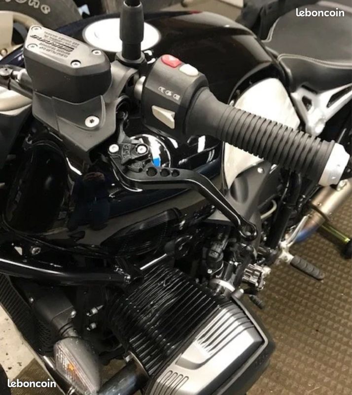 Leviers Frein & Embrayage Réglables Pliants Aluminium Pour BMW R NineT / Scrambler 2017-2018 – Poignées Moto CNC Noires Courtes