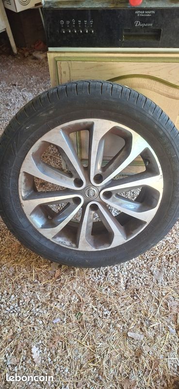 Roue Nissan quasqhai (image 1)