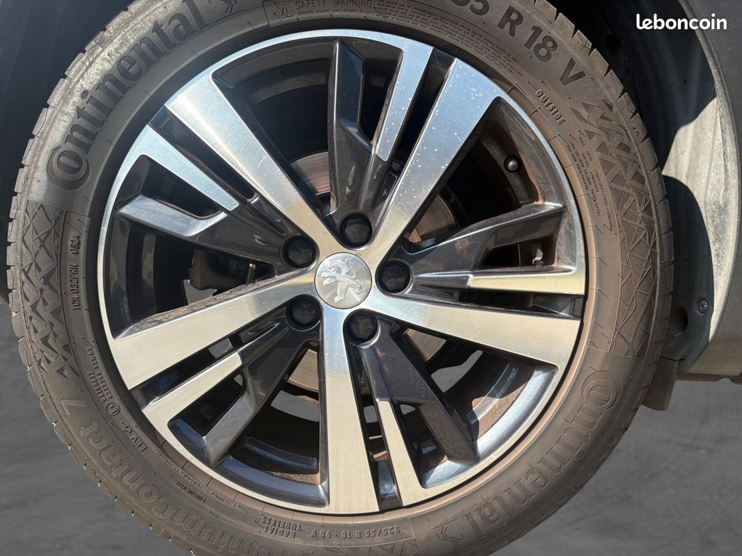 PEUGEOT 3008 II SUV 1.5 BLUE HDI 130 ALLURE- 131Ch - Garantie 12 mois (image 15)