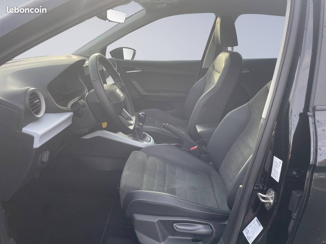 SEAT Arona 1.0 TSI 95 ch Start/Stop BVM5 Urban (image 9)