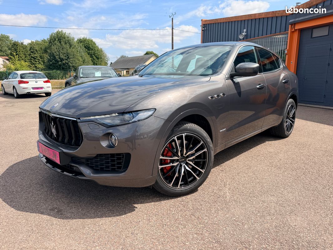 Maserati levante 3.0 v6 s q4 gransport auto 1 ere main avec seulement 45964 kms (image 1)